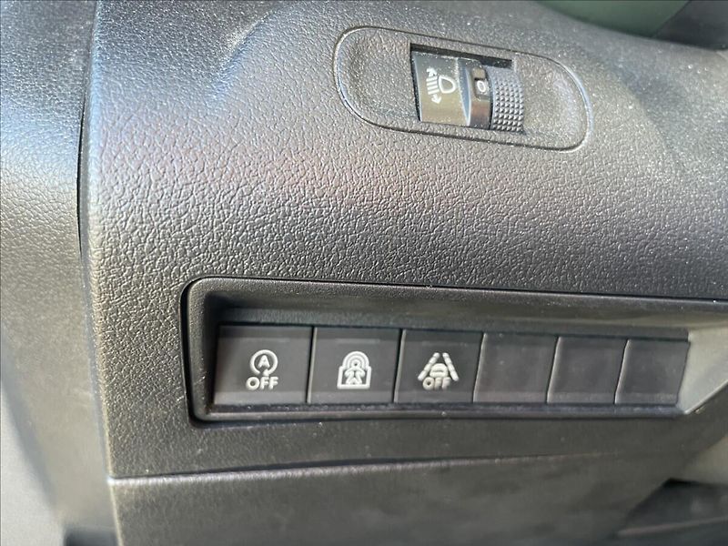 Citroën Berlingo 1,5 BlueHDi 96kw XTR Tažné Kli - fotka 22 z 35