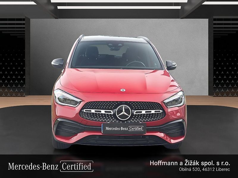 Mercedes-Benz GLA 250 e AMG s PLUG-IN HYBRIDNÍ T - fotka 2 z 25