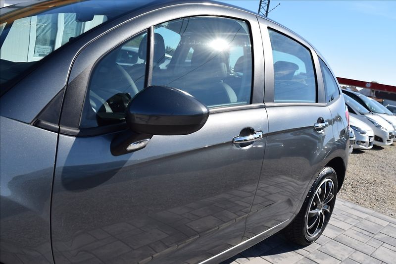 Citroën C3 1,2 66kw DIG.KLIMA BEZ KOROZE - fotka 12 z 36