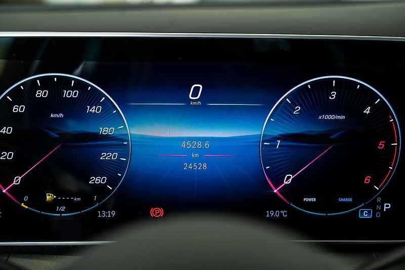Mercedes-Benz GLC (2025) 220 d 4M/AMGPREMIUM/ESP/DIS - fotka 19 z 19