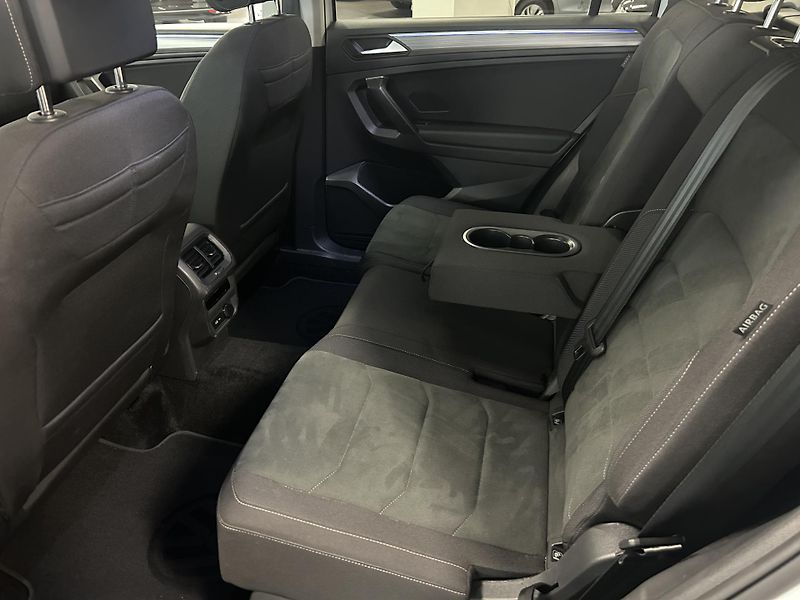 Volkswagen Tiguan Allspace (2024) 2.0TDi DSG 4M MATRIX HUD 360° - fotka 23 z 36