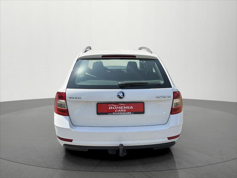 Škoda Octavia 1,6 TDi 85 Kw Ambition ČR DPH - fotka 6 z 30