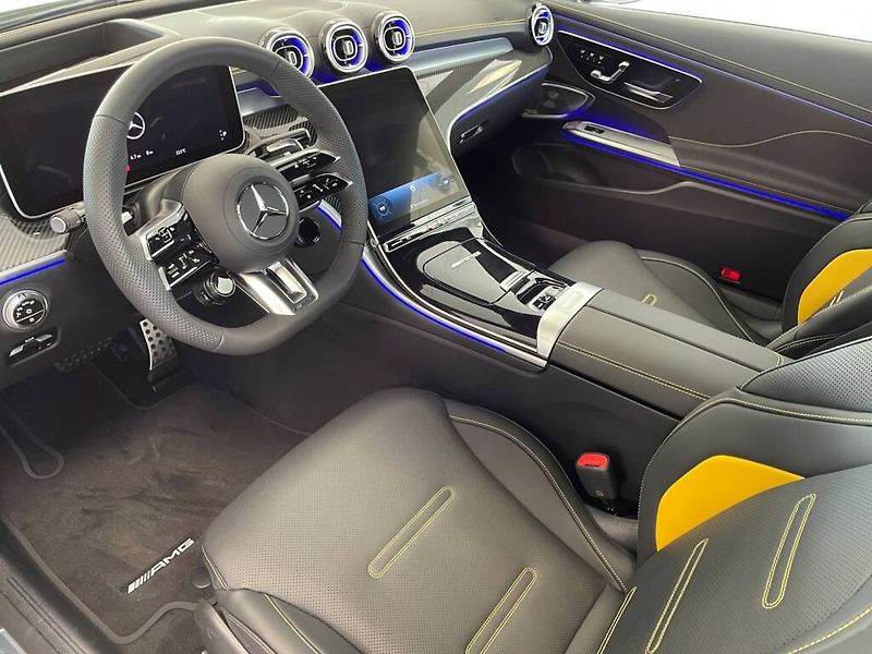 Mercedes-Benz CLE (2026) AMG 53 4MATIC+ kabriolet - fotka 2 z 6