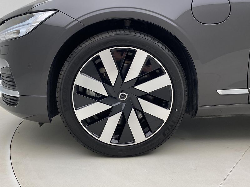 Volvo V90 T6 AWD RECHARGE BRIGHT PLUS - fotka 40 z 64