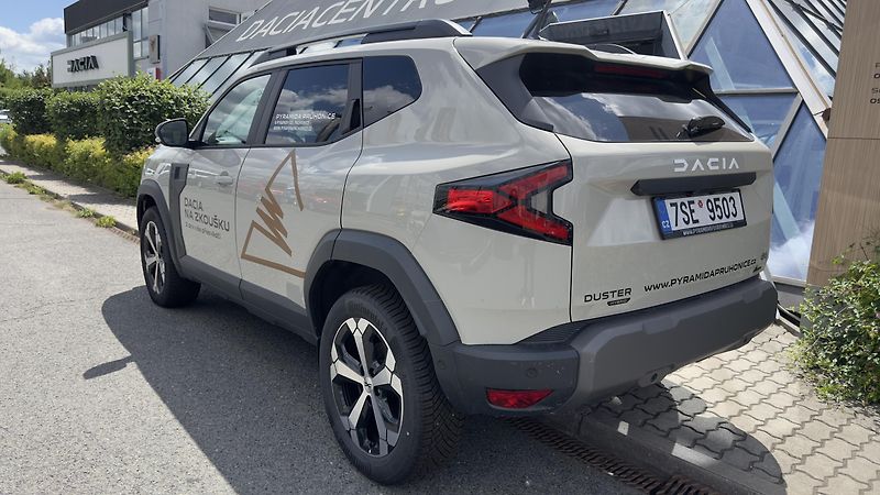 Dacia Duster (2026) DEMO Journey Hybrid-G 150 4x4 - fotka 5 z 16