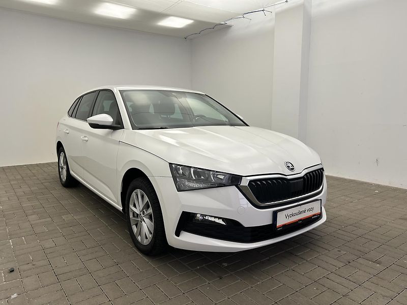 Škoda Scala 1.0 TSI Style - fotka 18 z 21