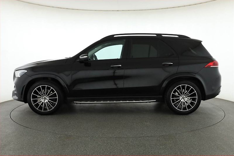 Mercedes-Benz GLE (2021) 400 d - fotka 3 z 20
