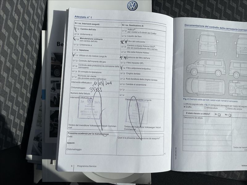 Volkswagen Crafter 2,0 TDi 120kw polointegrovaný - fotka 20 z 42
