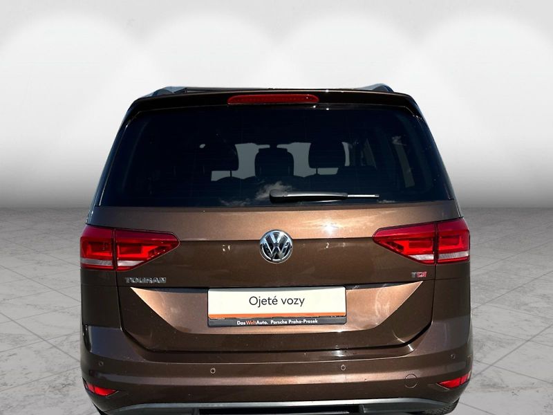 Volkswagen Touran 1.6 TDI Comfortline 7 míst - fotka 5 z 21