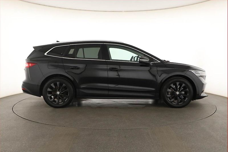 Škoda Enyaq (2022) iV 80x (82 kWh), SoH 83% - fotka 6 z 31