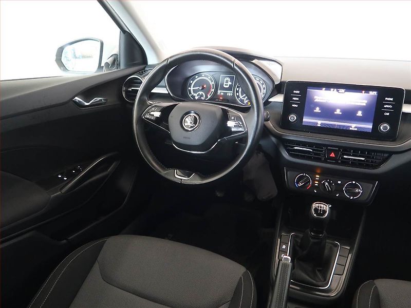 Škoda Fabia (2023) Ambition 1.0 TSI, Serv.kniha - fotka 7 z 14
