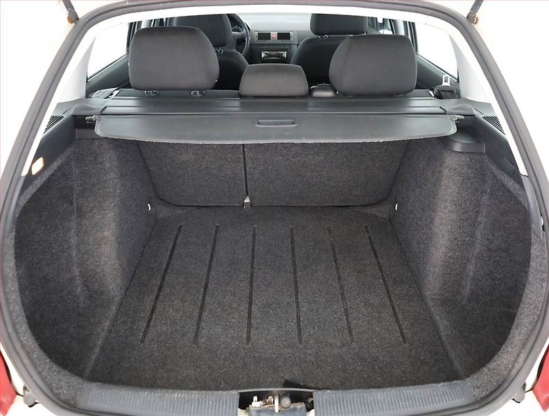 Škoda Fabia (2004) 1.2 12V, Serv.kniha - fotka 13 z 13