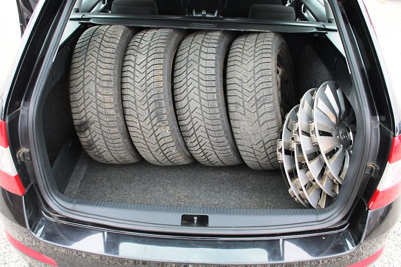 Škoda Octavia (2013) 2,0TDI NAVI KLIMA TEMPOMAT ALU - fotka 16 z 19