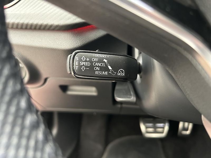 Škoda Kamiq 1.0 TSI Monte Carlo - fotka 13 z 26
