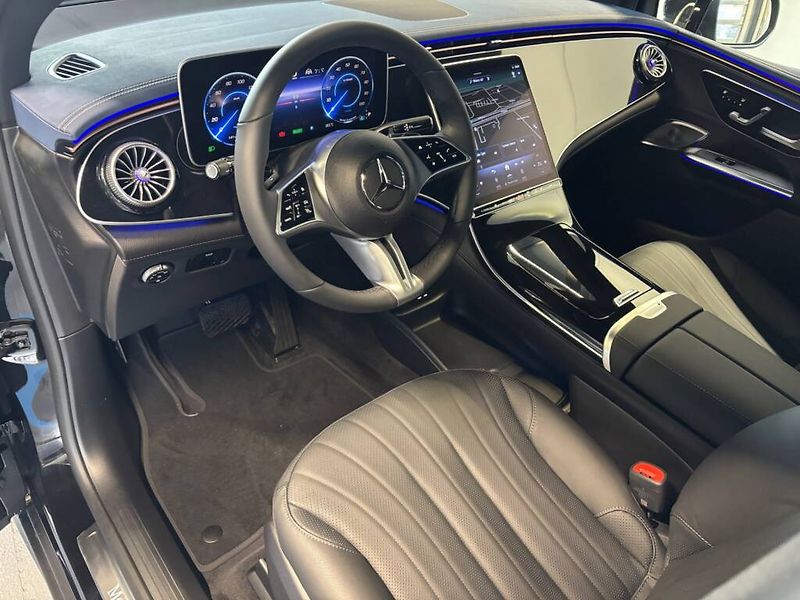 Mercedes-Benz EQE (2025) 350 4MATIC SUV - fotka 2 z 6