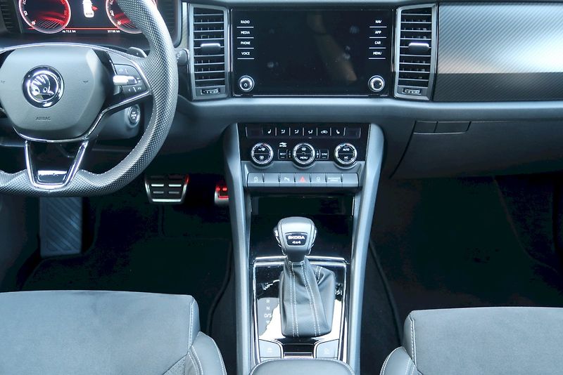 Škoda Kodiaq (2024) Sportline Plus 2,0 TDi /147 kW - fotka 15 z 32