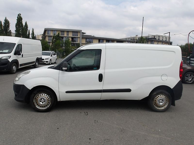 Fiat Dobló cargo 1,4i ČR ! 1.MAJ.! -21%DPH !!! - fotka 2 z 32