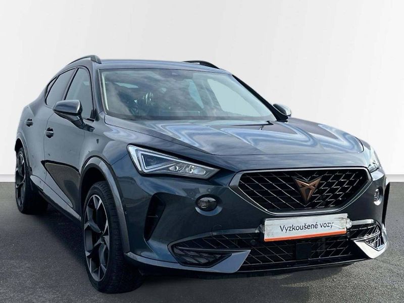 Cupra Formentor (2024) 1.5 TSI DSG - fotka 8 z 20
