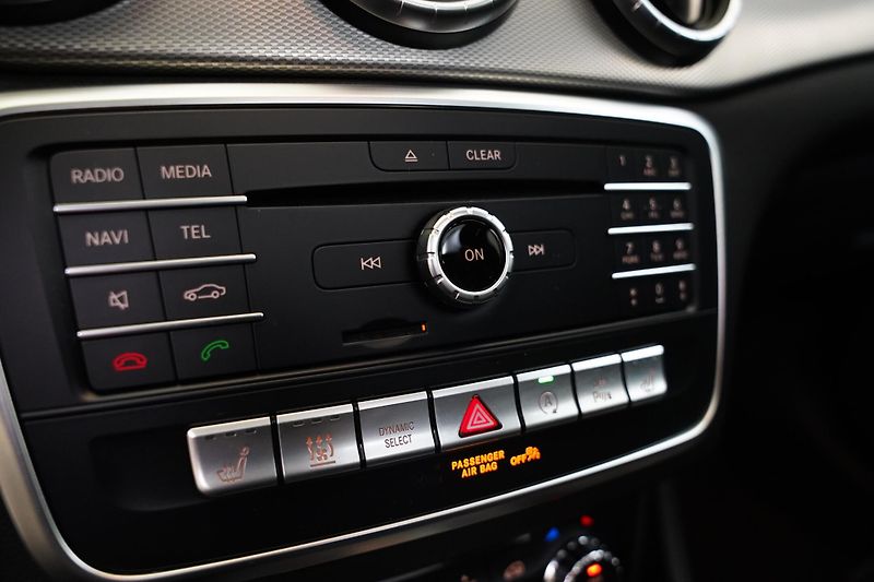 Mercedes-Benz CLA - fotka 23 z 27