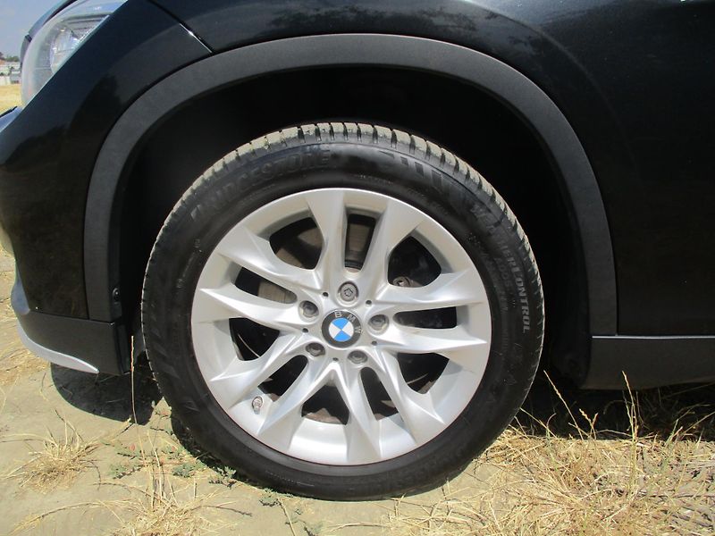 BMW X1 3.0d Xdrive*A/T*NAVI*XEN*ČR  - fotka 23 z 48