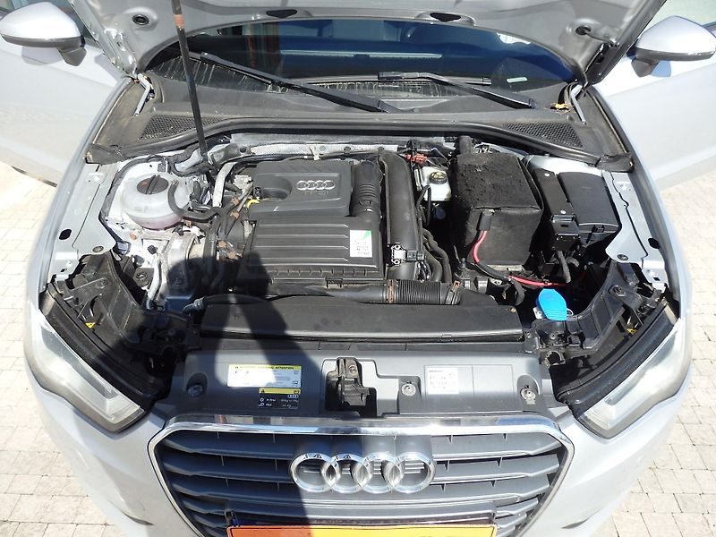 Audi A3 1.2 TFSI 6x AIRBAG, NAVIGACE - fotka 12 z 18
