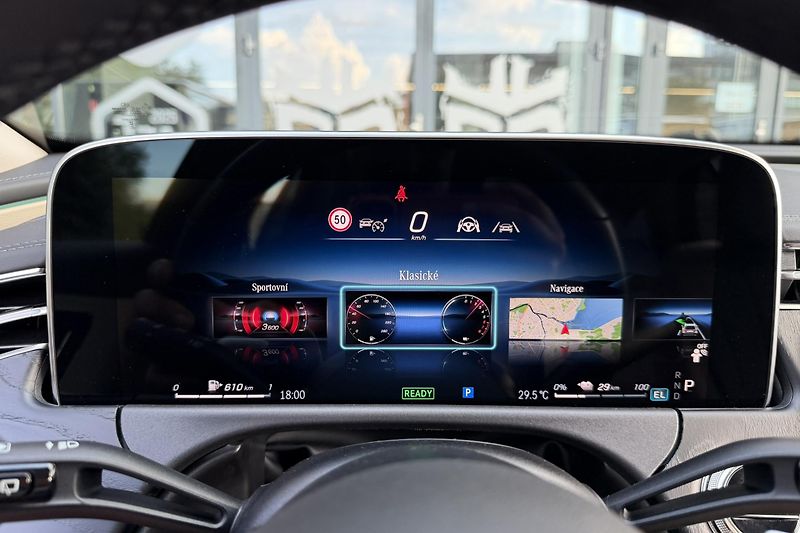 Mercedes-Benz Třídy E (2025) E 300de 4Matic Allterrain - fotka 36 z 89