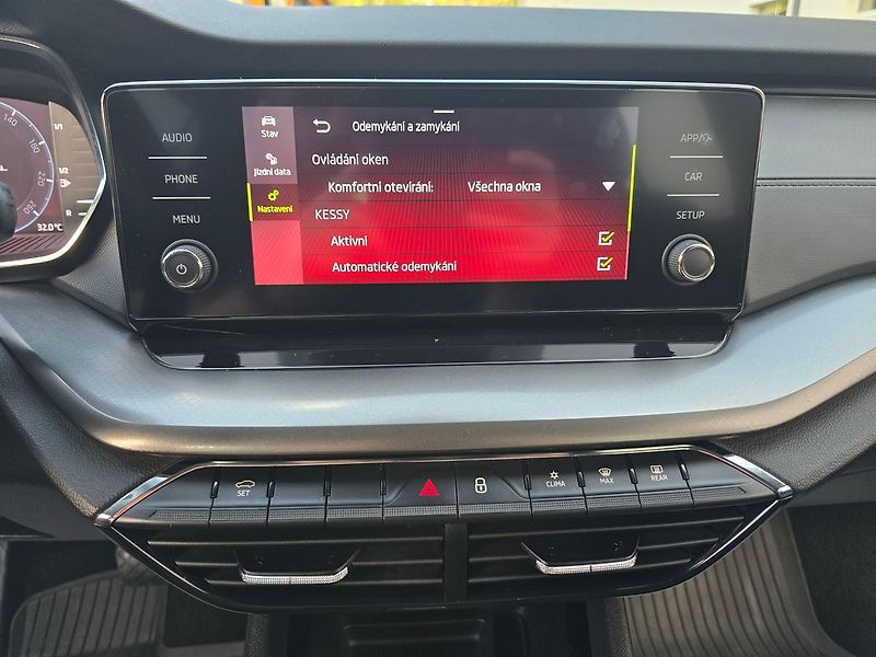 Škoda Octavia 2.0TDi DSG 1.Maj. ČR - DPH - fotka 30 z 40