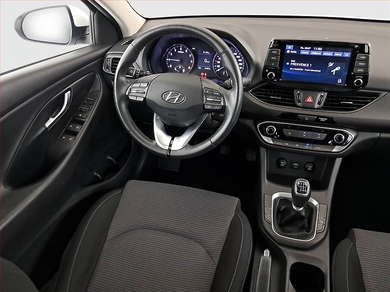 Hyundai i30 (2021) 1.0 T-GDI, Serv.kniha - fotka 7 z 17