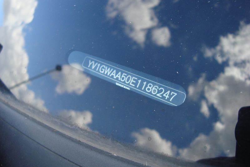Volvo V60 (2013) PLUG-IN-HYBRID,2.4D6,AWD,158kW - fotka 29 z 78