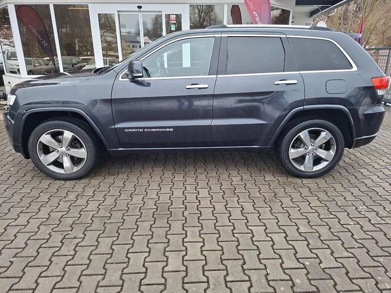 Jeep Grand Cherokee (2015) 3.0CRDi 184kW 4x4 8A OVERLAND - fotka 5 z 37