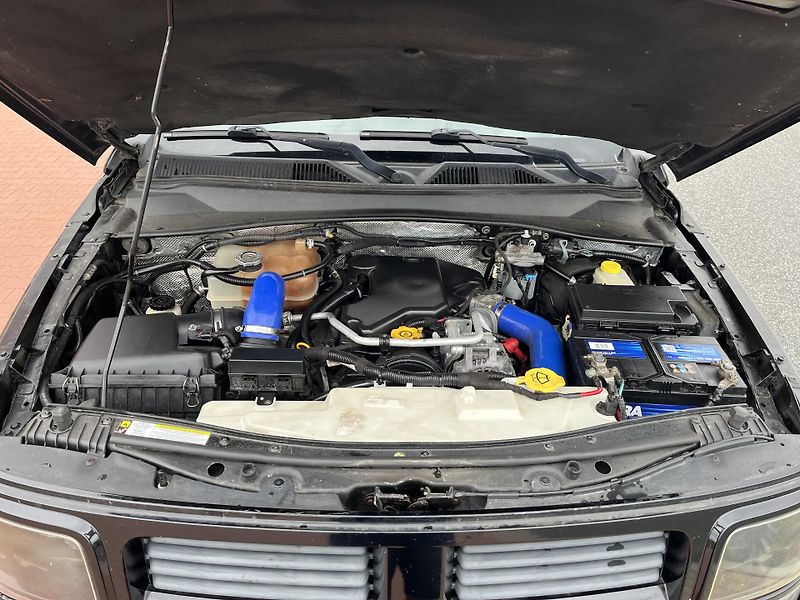 Dodge Nitro 2.8 CRD 4x4 Automat - fotka 21 z 27