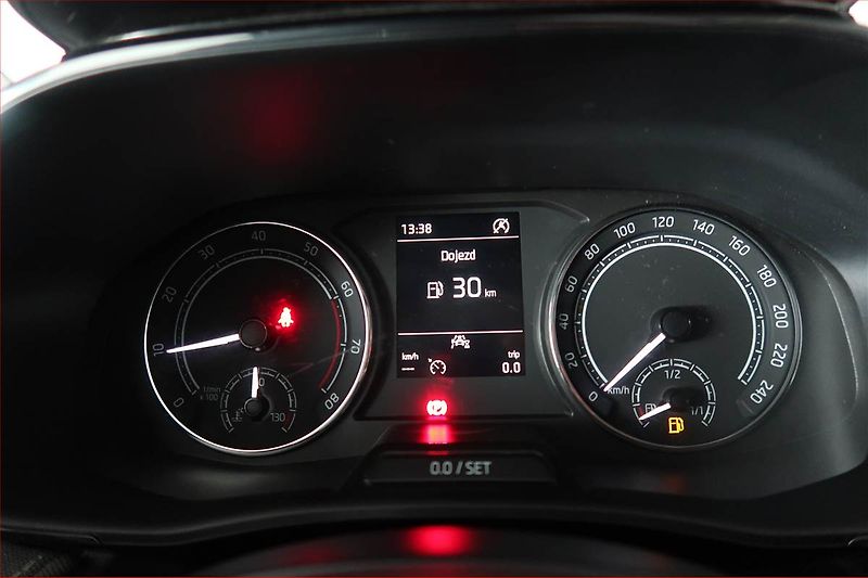 Škoda Fabia (2023) 1.0 TSI, ČR,1.maj, Serv.kniha - fotka 11 z 18