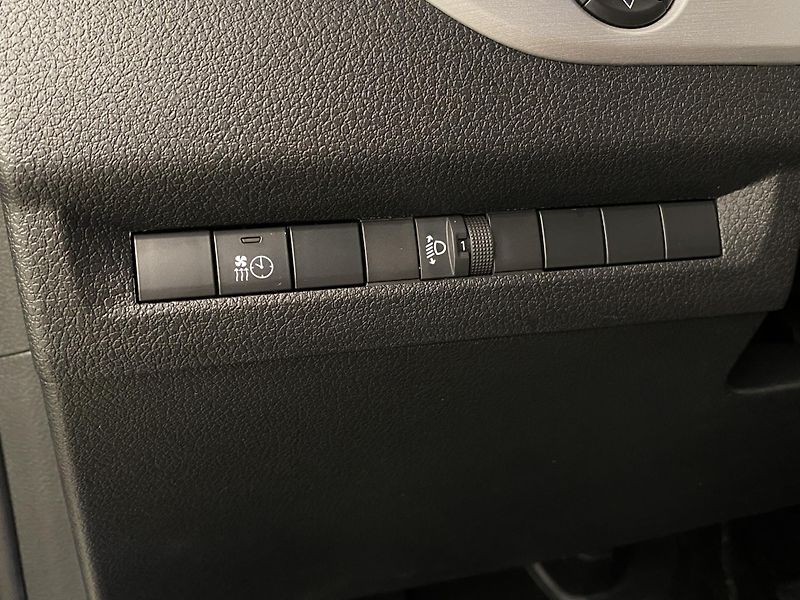 Toyota ProAce Verso 2.0 D-4D 130kW L2 AUT CZ - fotka 29 z 52