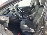 Peugeot 2008 (2017) 1.2PT, Crossway, navi, panor - náhled 9