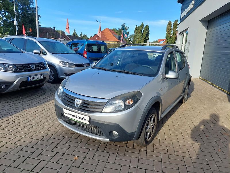 Dacia Sandero (2011) Stepway 1.5dCi 66kW - fotka 1 z 14