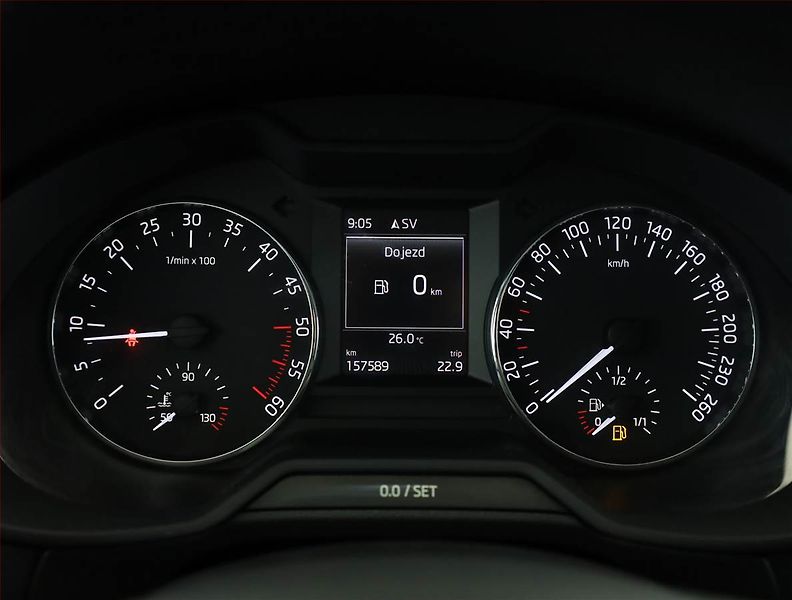 Škoda Octavia (2014) Elegance 2.0 TDI, 4X4 - fotka 8 z 20