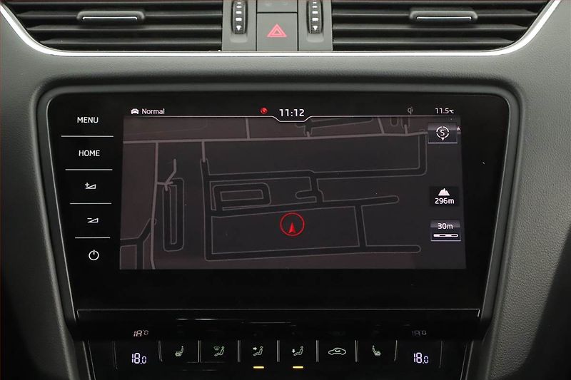 Škoda Octavia (2019) Laurin&Klement 2.0 TSI, 4X4 - fotka 13 z 18