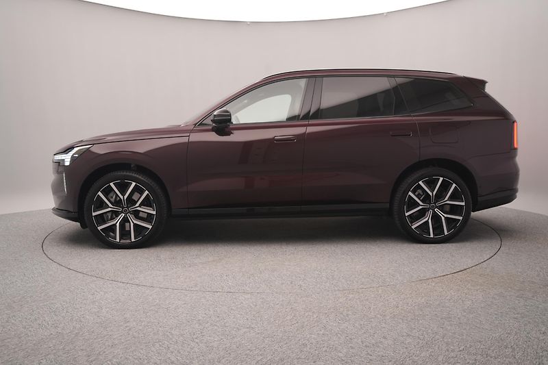 Volvo EX90 (2026) PURE ELECTRIC TWIN ULTRA 7míst - fotka 9 z 27
