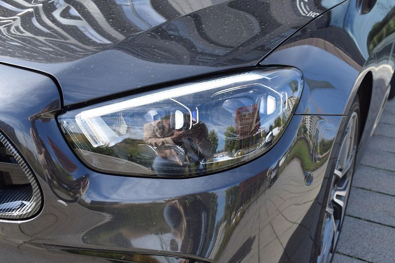 Mercedes-Benz Třídy E (2021) E400d 4M AMG Coupe/KeyLess/mas - fotka 15 z 46