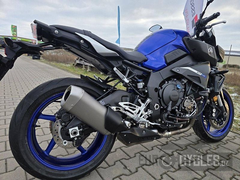 Yamaha MT-10 (2017) - fotka 5 z 20