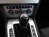 Volkswagen Passat (2017) Comfortline 2.0 TDI - náhled 15
