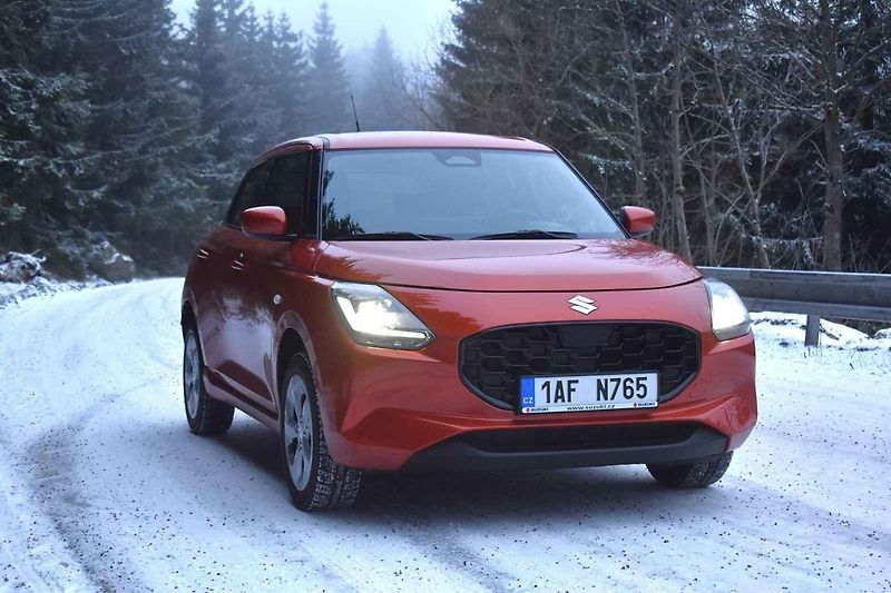 Swift je hlavně městské auto, ale ve verzi 4x4 se s ním dostanete i vysoko do hor.
