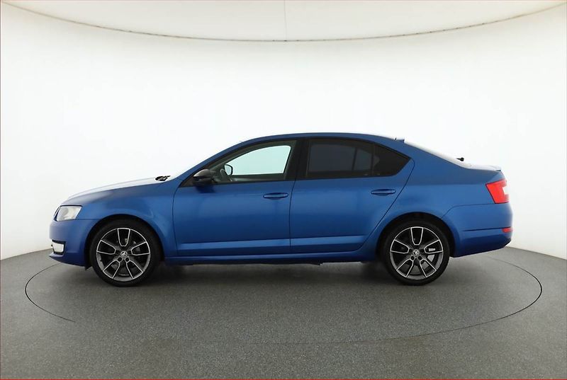 Škoda Octavia (2014) 1.6 TDI, Serv.kniha, Tempomat - fotka 3 z 15