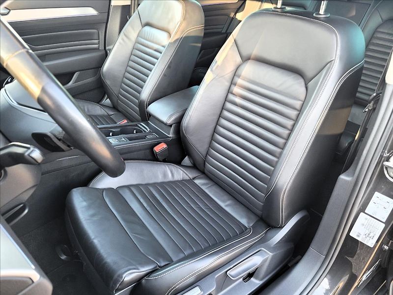 Volkswagen Passat 2,0 zálohováno - fotka 8 z 48