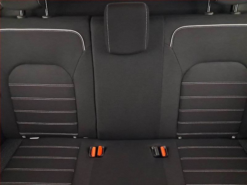 Dacia Duster (2022) 1.3 TCe, ČR,1.maj, Serv.kniha - fotka 10 z 17