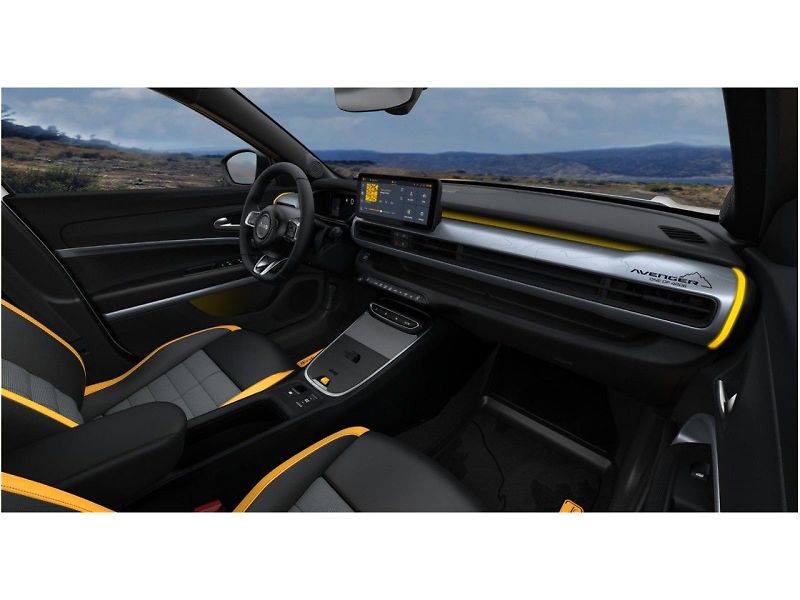 Jeep Avenger (2026) 1.2 T e-hybrid AT 145k 4xe The - fotka 6 z 8
