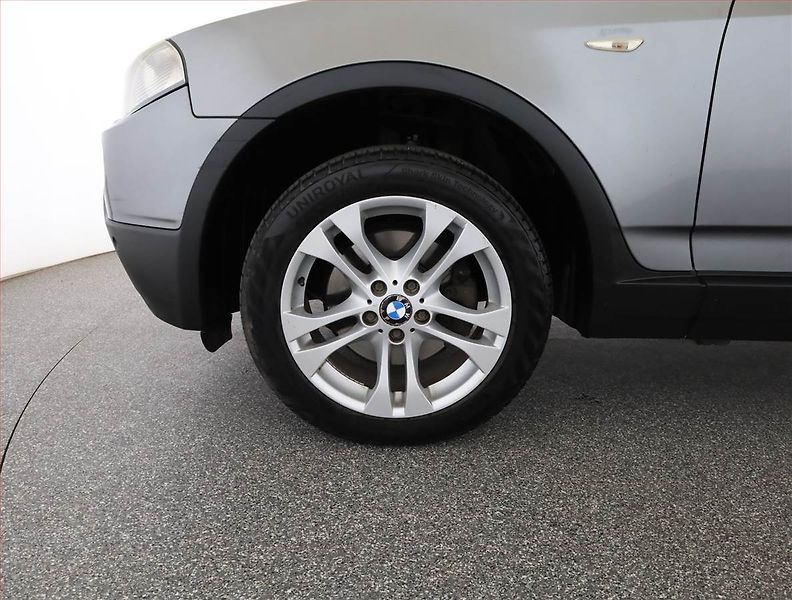 BMW X3 (2008) 3.0si, LPG, 4X4, Automat - fotka 15 z 15