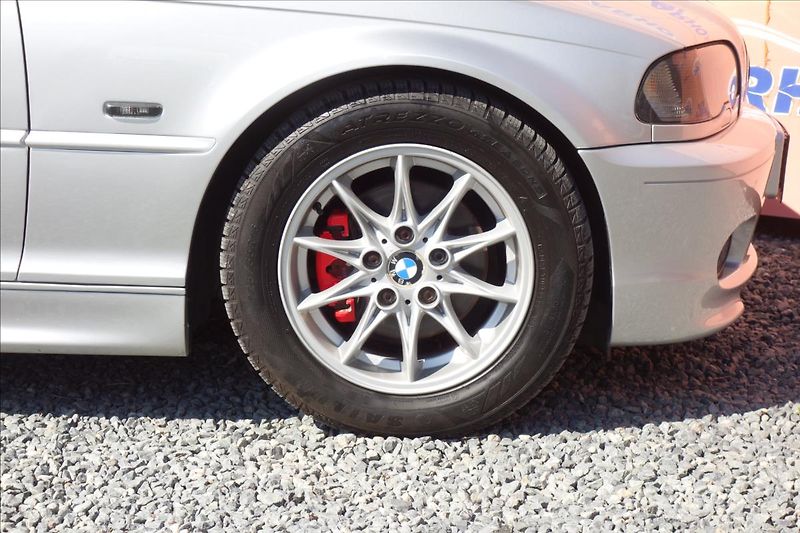 BMW Řada 3 318 Ci, SERVISNÍ KNIHA. - fotka 9 z 35