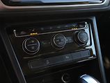 Volkswagen Touran (2020) Comfortline 1.5 TSI - náhled 16