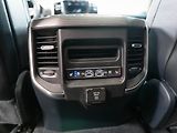 Dodge RAM (2023) 5.7 V8 Limited 6 LIFT - náhled 35